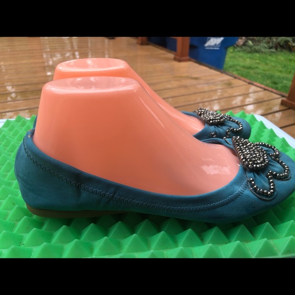 Code 8 Women’s Teal Blue Slip On Sandals Size 6.5 - Picture 2 of 8